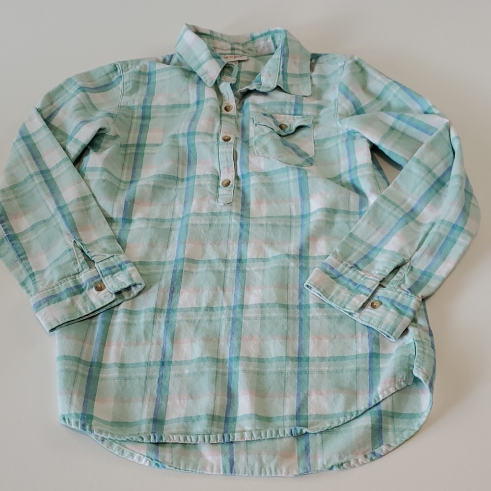 Girls Cat and Jack shirt size large 10-12